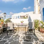 بيت للعطل Traditional *
